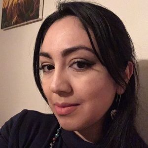 Meet your Posher, Edith